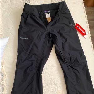 Brand new Patagonia snow pants